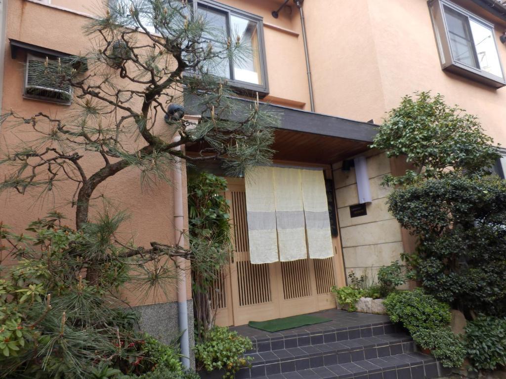 Kikunoya Ryokan Kanazawa Buitenkant foto